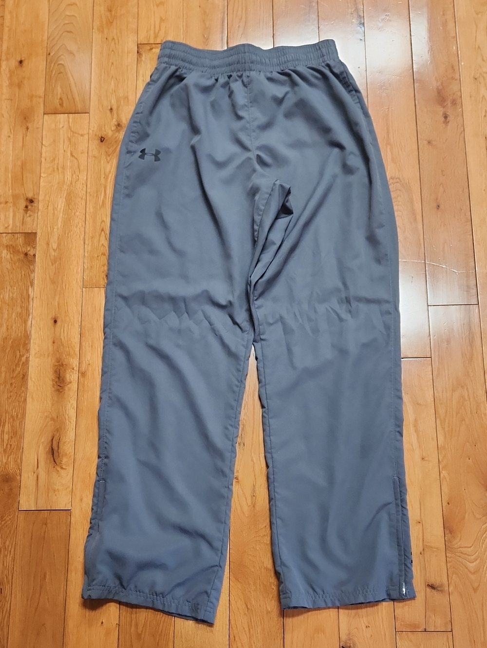 Under Armour Men’s Charcoal Lightweight Jogger Pants